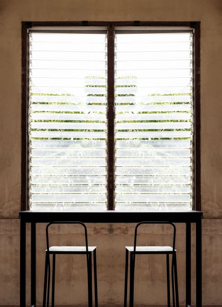 Cost of Louvre Window Replacement in Arlington
